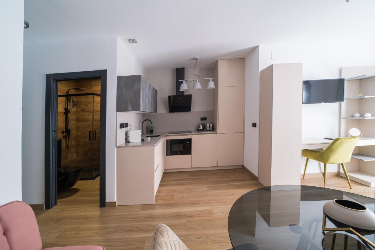 Boutique Apartments- La Gloria 1908 Almería Eksteriør bilde